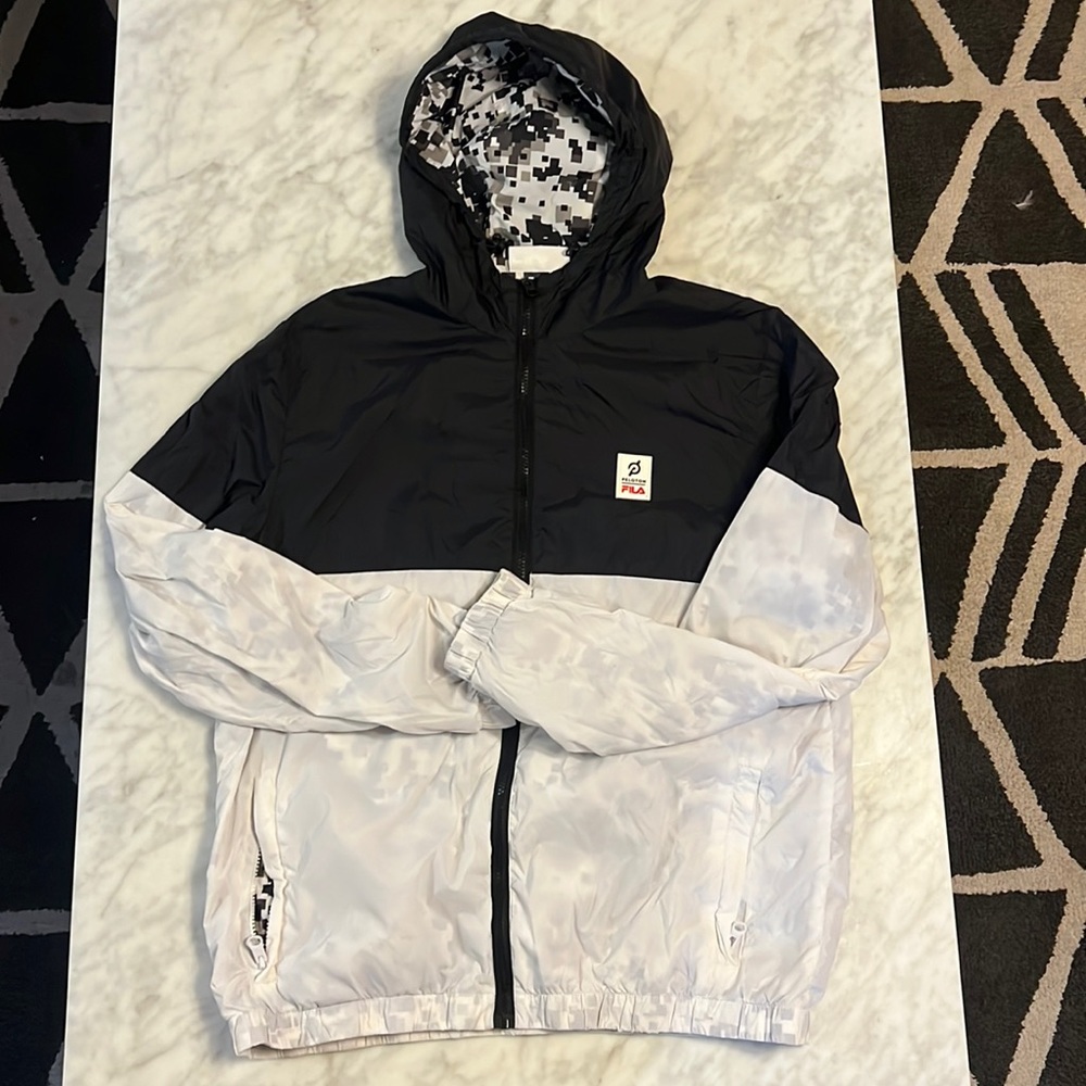 Peloton x Fila Collaboration- colorblock windbreaker black and white size US L